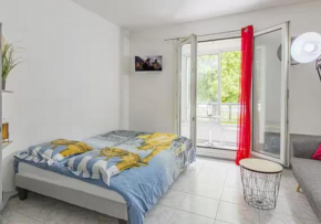Studio confort en centre-ville, vue sur la Loire